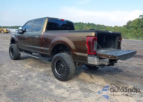 2017 Ford F-250 Xlt из США, поврежденный, VIN 1FT7W2BTXHEF51471